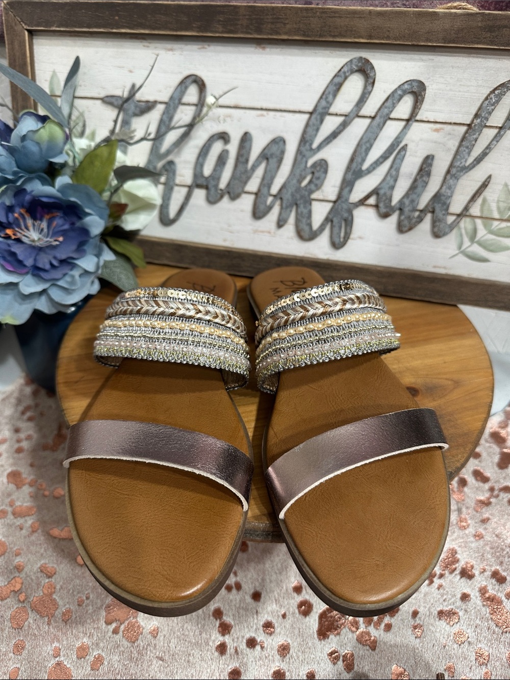 NWOT Beaded Metallic Brinze and rose gold Slide Sandals for Women